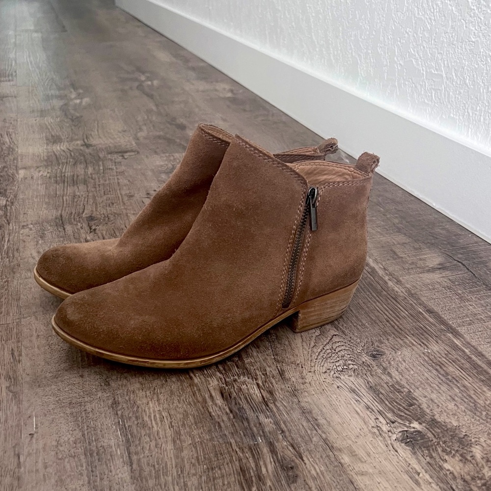 Women’s boots